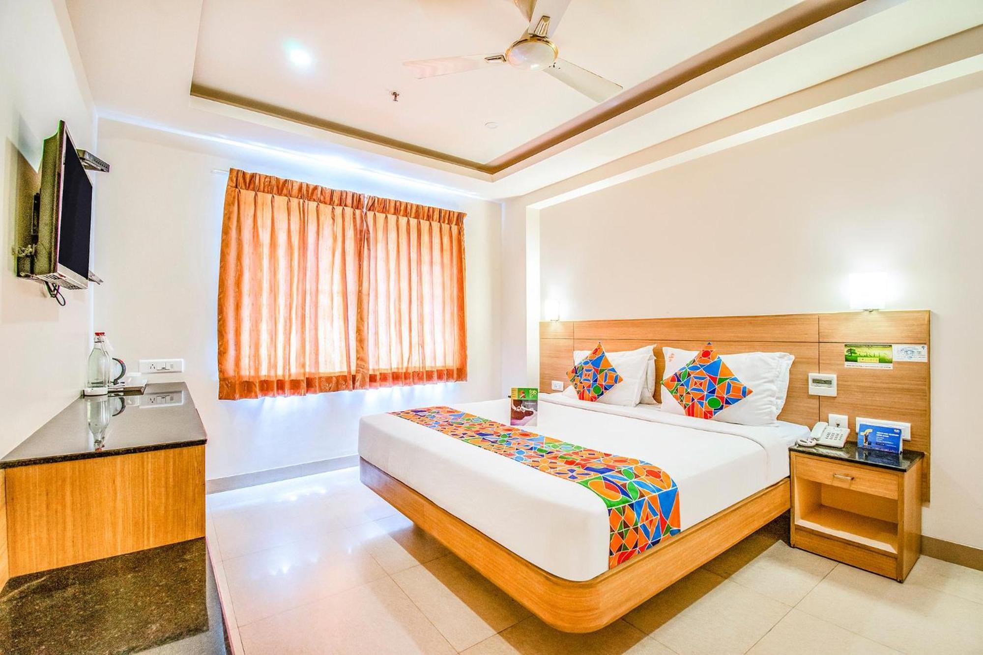 Fabhotel Prime Royal Castle - Nr Coimbatore North Railway Station المظهر الخارجي الصورة