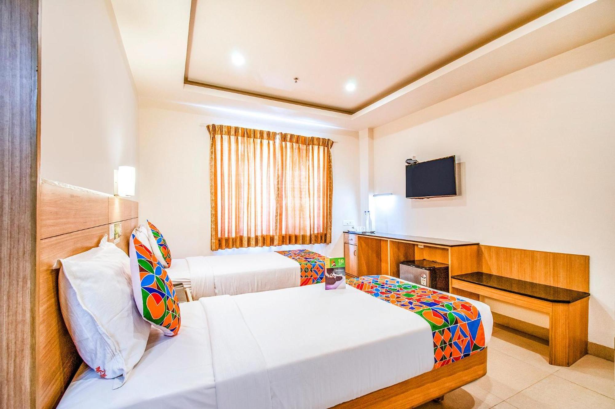Fabhotel Prime Royal Castle - Nr Coimbatore North Railway Station المظهر الخارجي الصورة
