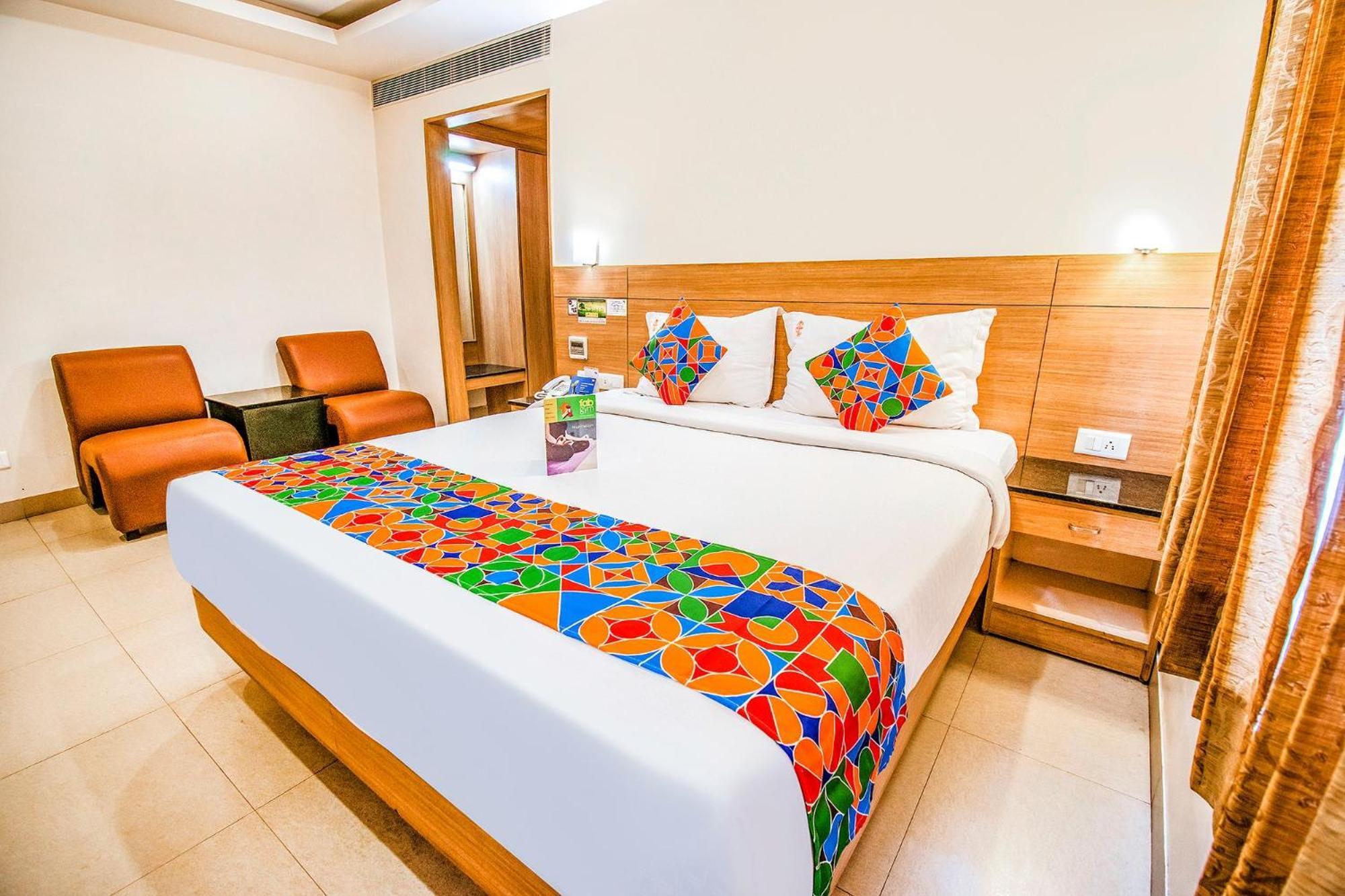 Fabhotel Prime Royal Castle - Nr Coimbatore North Railway Station المظهر الخارجي الصورة